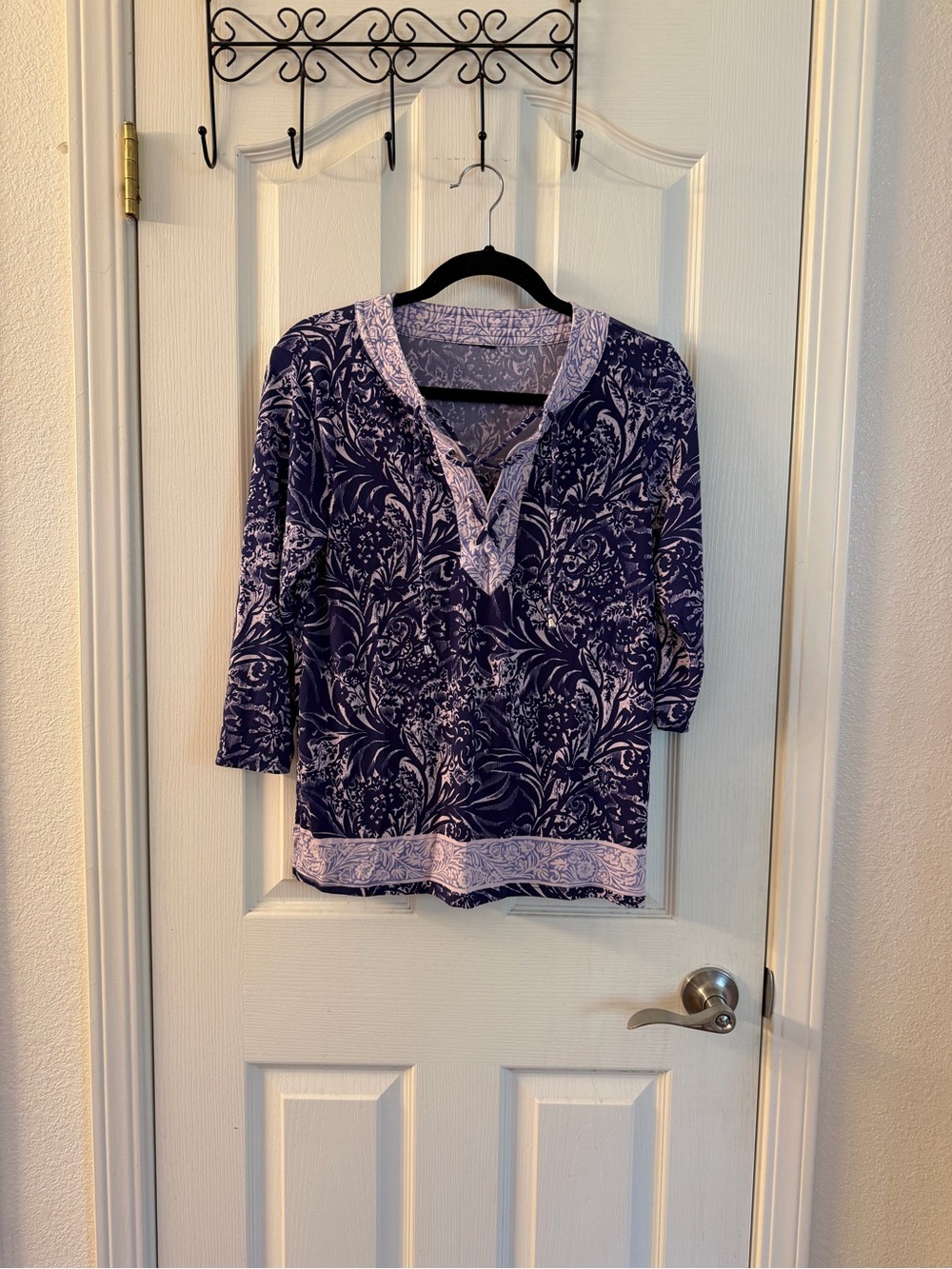 Women's Floral Print Purple Tunic Top - Lightweight V-Neck